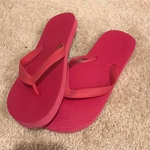 Flip flops
